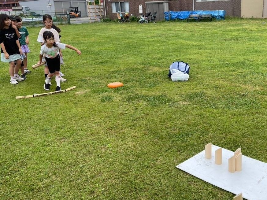 写真：まちのそこらへんが遊び場！